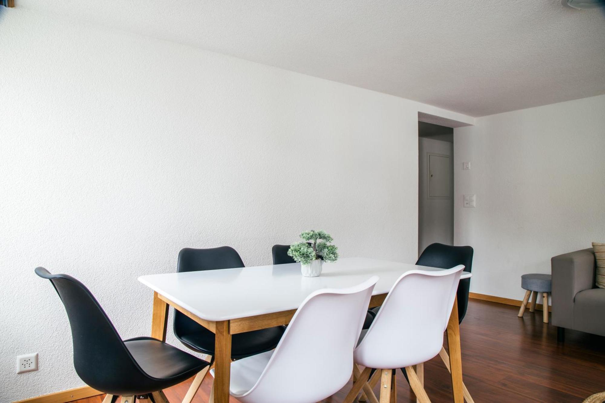 Nimbuzzz Apartments Unterseen Номер фото