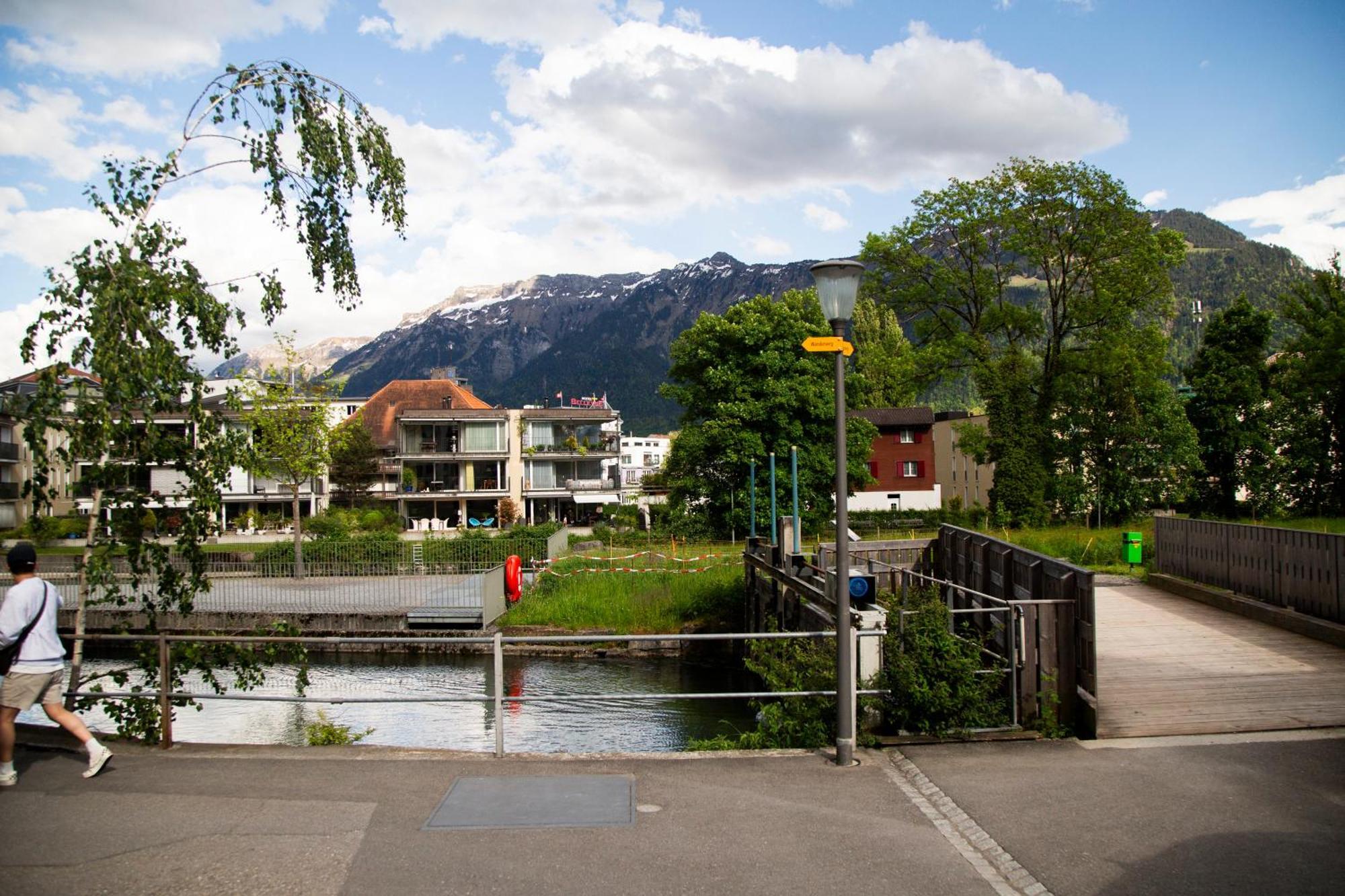 Nimbuzzz Apartments Unterseen Екстер'єр фото